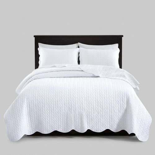King Embossed Quilt Set, White